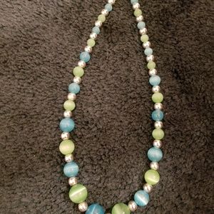 Cats eye beaded necklace